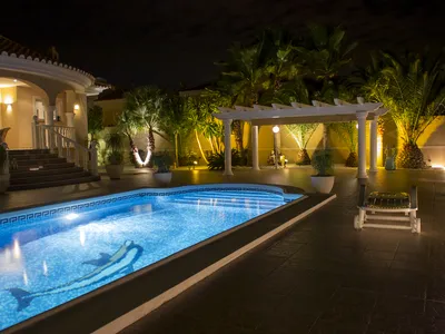 God belysning i bakgården