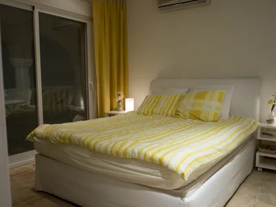 Soverom i 2. etg med eget bad