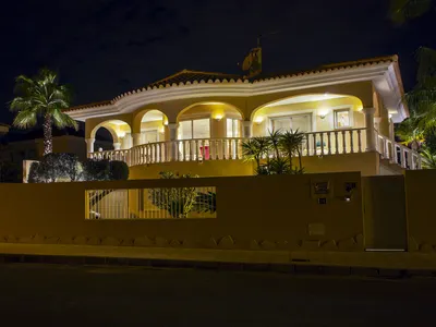 Front av huset fra veien